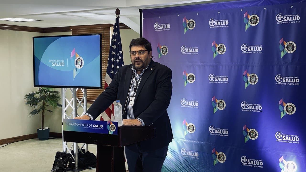 Dr. Carlos Mellado, Secretario del Departamento de Salud