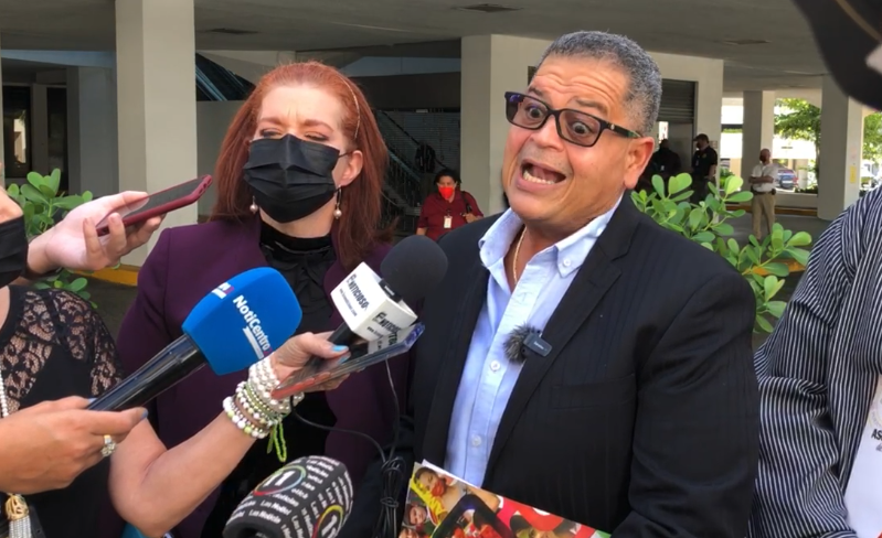  El presidente de la Asociación de Maestros de Puerto Rico (AMPR), Víctor Manuel Bonilla Sánchez.