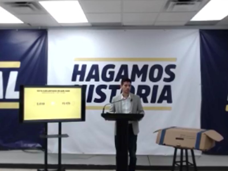 El coordinador general del Movimiento Victoria Ciudadana Manuel Natal Alvelo.